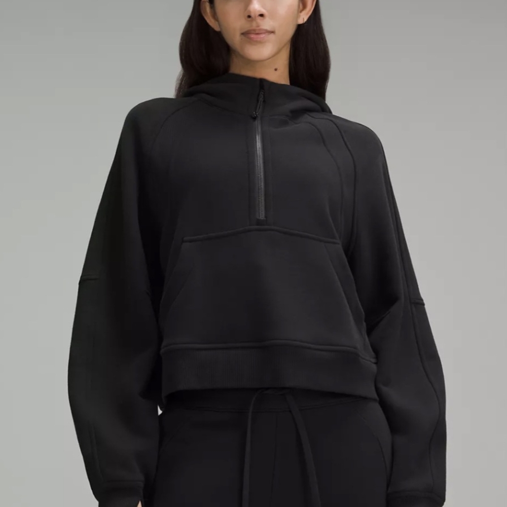 Lululemon Black Scuba Crop Sweater M/L - Cozy & Stylish, Great Condition!